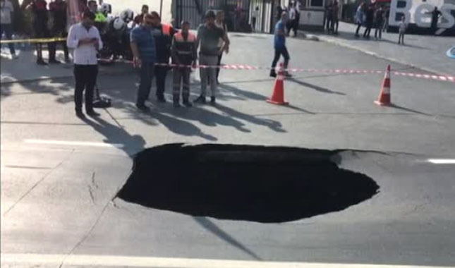 İstanbul Dolmabahçe'de, Vodafone Park yolu çöktü Alternatif yollar
