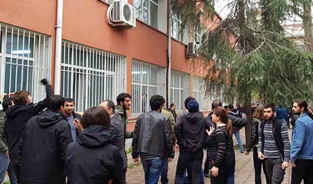 İstanbul Üniversitesi karıştı! Gözaltılar var