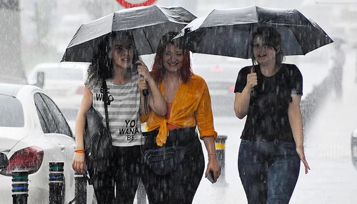 İstanbul için sağanak yağmur uyarısı