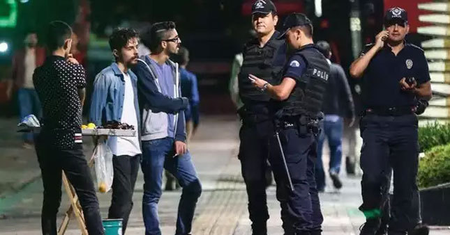 İstanbul'da 5 bin polisle asayiş kontolü 
