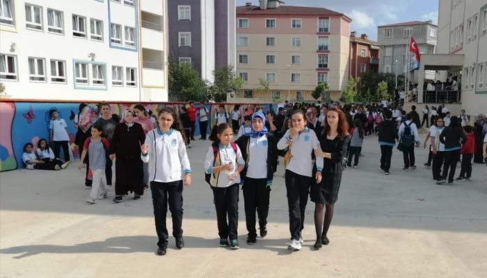 İstanbul'da 6 okul deprem tetkikleri için boşaltıldı!