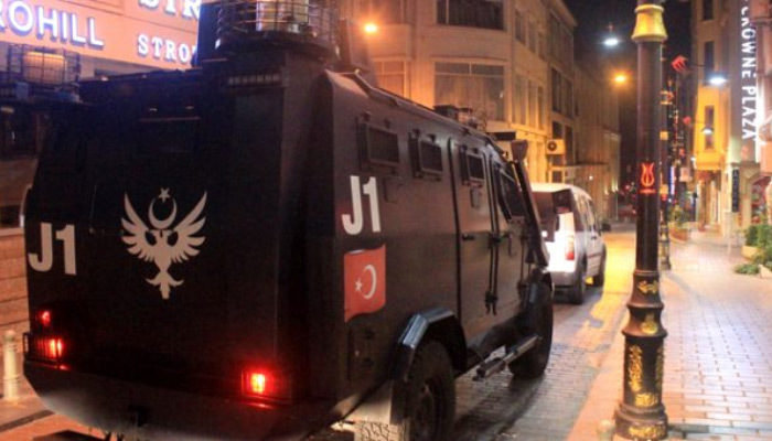 İstanbul'da DEAŞ'a operasyon: Gözaltılar var