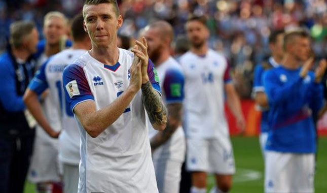 İzlandalı fabrika işçisi Messi'ye soluk aldırmadı
