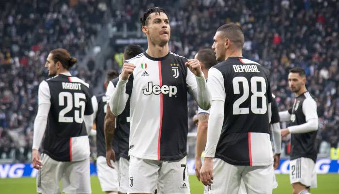 Merih'in Juventus'u Udinese'yi rahat geçti!