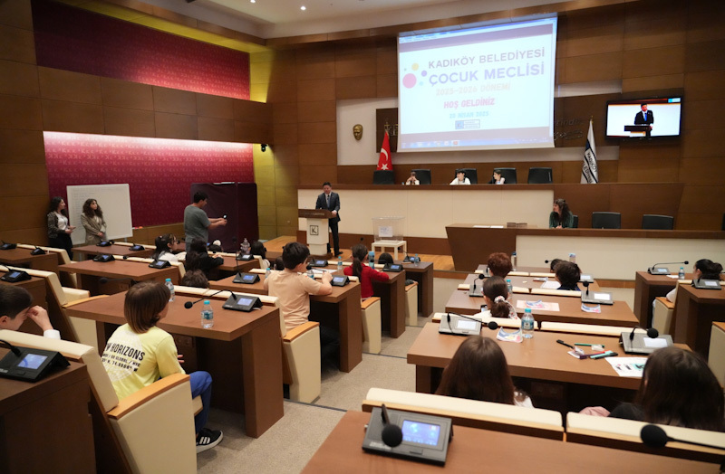 KADIKÖY BELEDİYESİ ÇOCUK PLATFORMU BAŞLIYOR