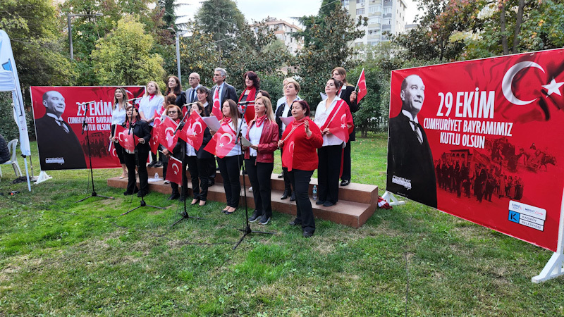 KADIKÖY'DE CUMHURİYET BAYRAMI COŞKUSU