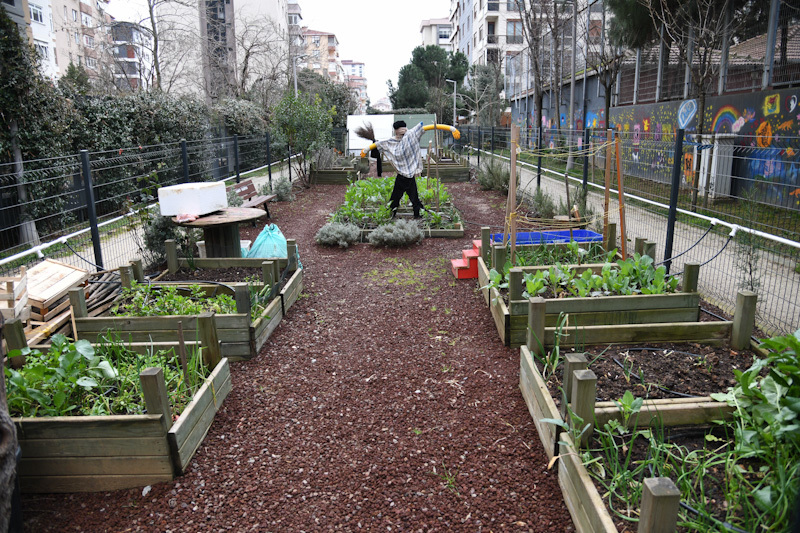 KADIKÖY'DE EKOLOJİK YAŞAM MERKEZİ'NDE ATÖLYELER SÜRÜYOR