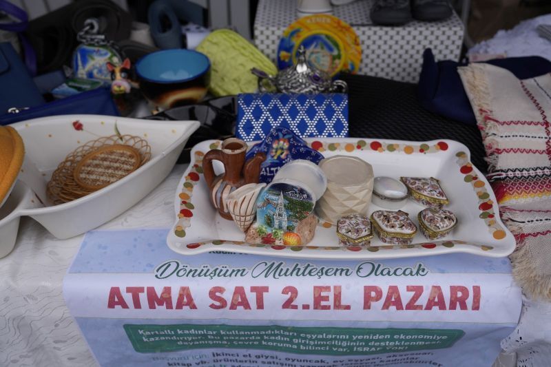 KADIN EMEĞİ VE ÇEVRE BİLİNCİ BU PAZARDA BULUŞTU