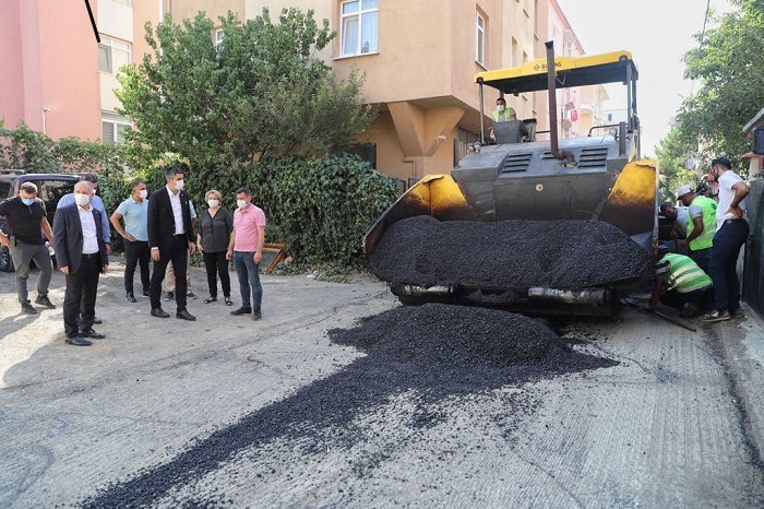 KARTAL'DA ASFALTLANMAYAN MAHALLE KALMAYACAK