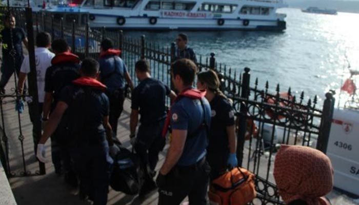 Kabataş'ta denizden erkek cesedi çıktı