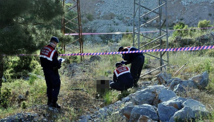 Kablo çalarken öldü!