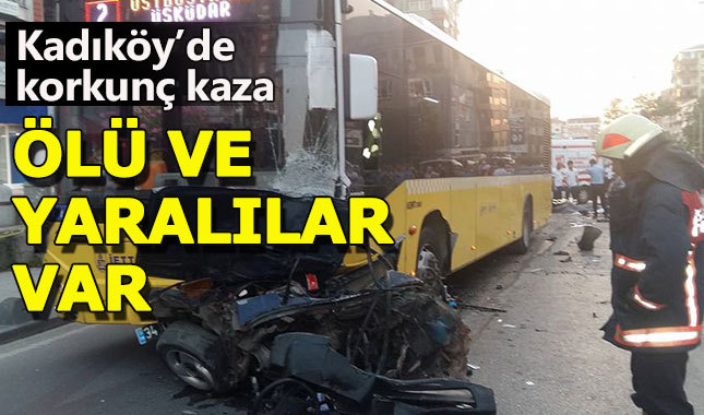 Kadıköy'de belediye otobüsüyle otomobil çarpıştı
