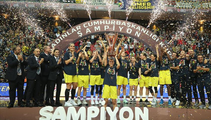 Kadınlar Cumhurbaşkanlığı Kupası Fenerbahçe'nin