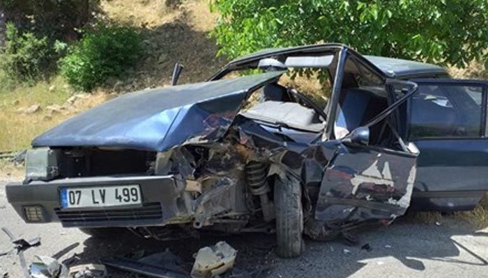 Kahramanmaraş'ta feci kaza: 7'si çocuk, 13 yaralı