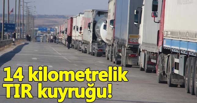 Kapıkule’de 14 kilometre TIR kuyruğu