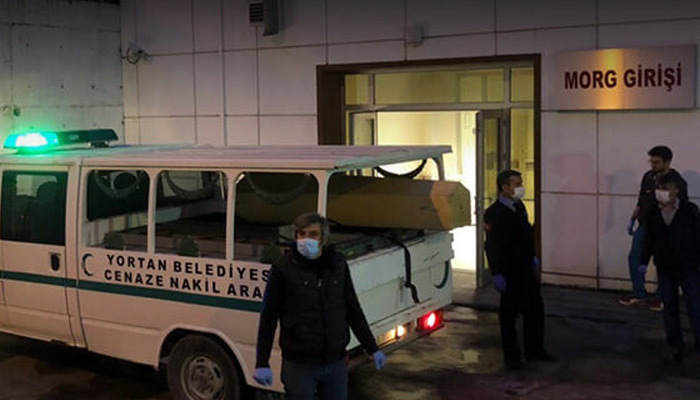 Karabük'te dehşet! Annesinin kafasını kesti