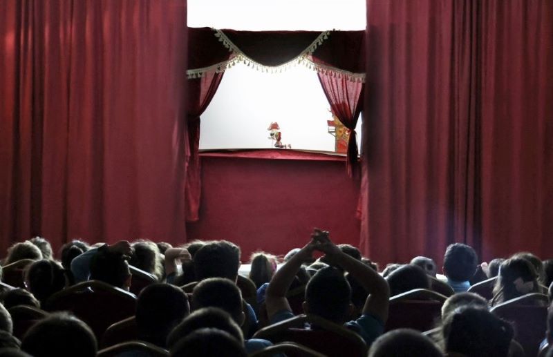Karagöz Gölge Oyunu ile Çocuklara Enerji Tasarrufu Dersi