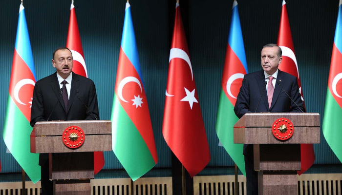 Kardeş ülke Azerbaycan'dan destek geldi