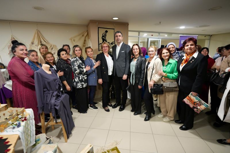 Kartal Belediyesi'nde Kadınların Emeği, Sergiyle Taçlandı