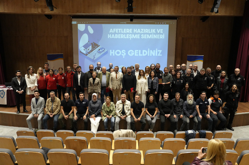 Kartal Belediyesi'nden Afetlere Hazırlık ve Haberleşme Semineri