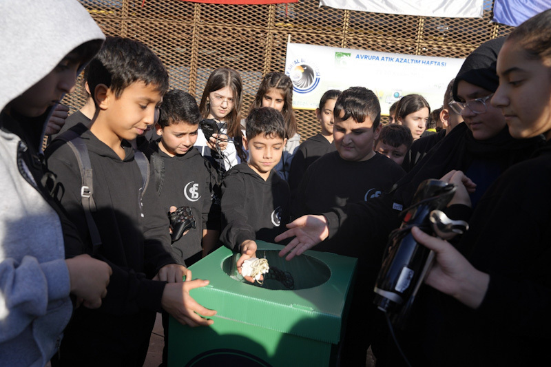 Kartal'da Çevre Bilincini Artıran Çifte Etkinlik