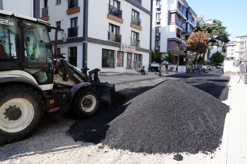 Kartal'da Yol Yenileme Hamlesi: 17 Bin Ton Sıcak Asfalt Serilecek