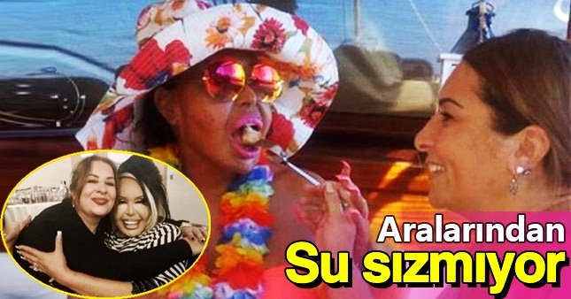 Kaynanası Bülent Ersoy'u elleriyle besliyor