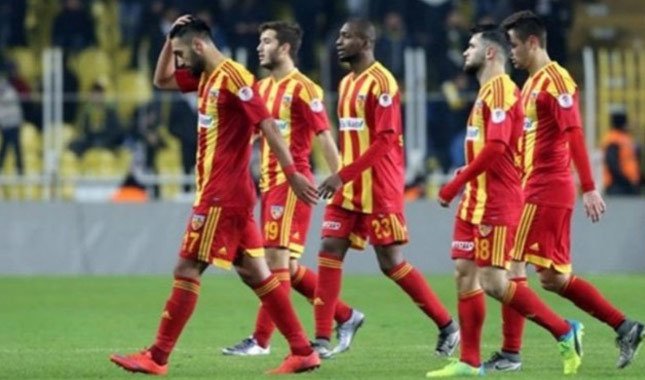 Kayserispor'a FIFA'dan transfer yasağı!