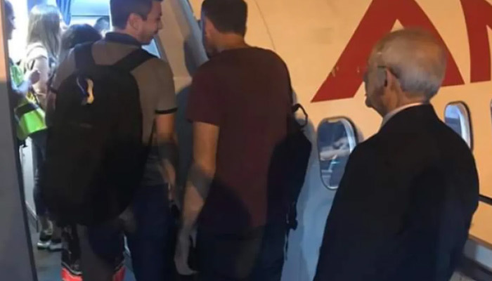 Kılıçdaroğlu tarifeli uçakta!