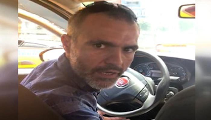 Kısa mesafe yolcusunu indirmek isteyen taksiciye meslekten men!