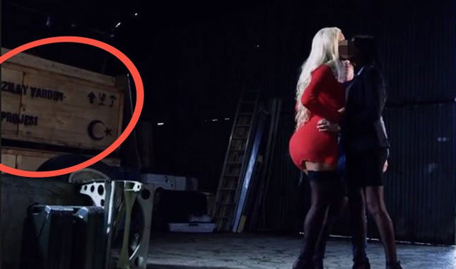 Kızılay'ın yardım kutuları porno filmde kullanıldı