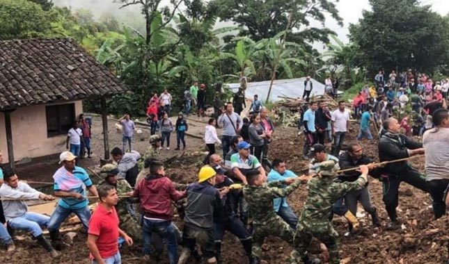 Kolombiya'da toprak kayması: En az 17 ölü