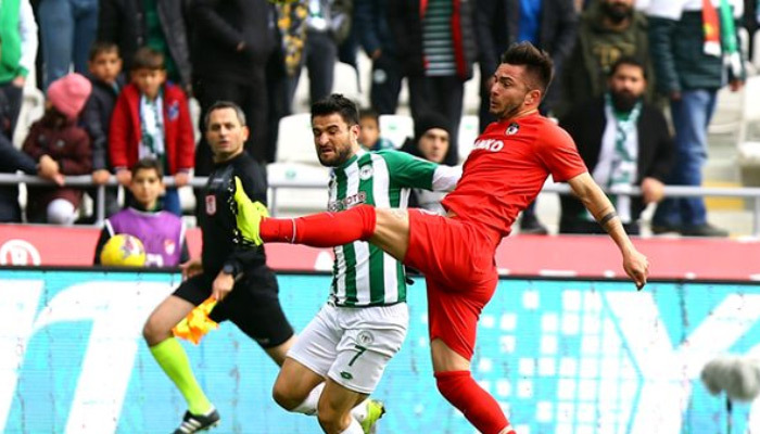 Konyaspor ve Gaziantep berabere kaldı