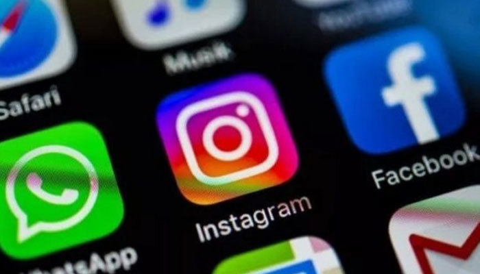 Koronavirüs Facebook ve Instagram'ı da vurdu