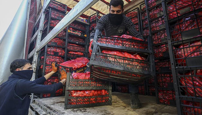 Koronavirüs salgını ihracat rakamlarını negatife çevirdi