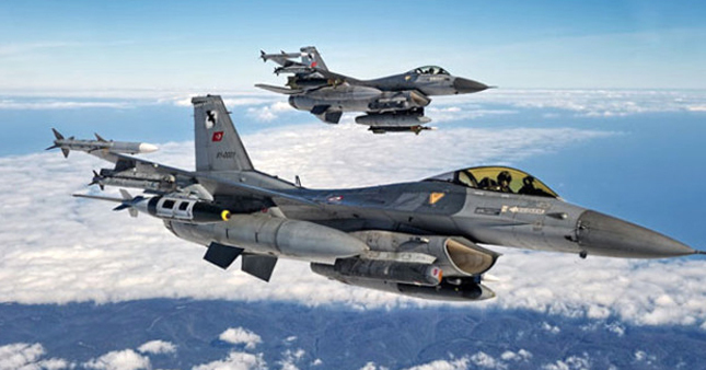 Kuzey Irak'ta PKK'yı jetler bombaladı!