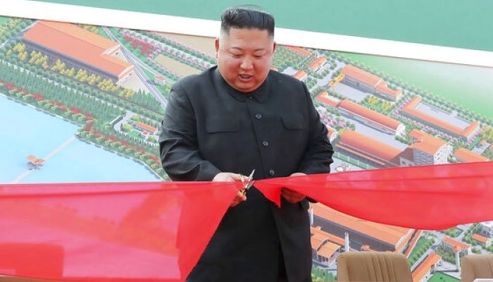 Kuzey Kore lideri Kim Jong-un sonunda ortaya çıktı