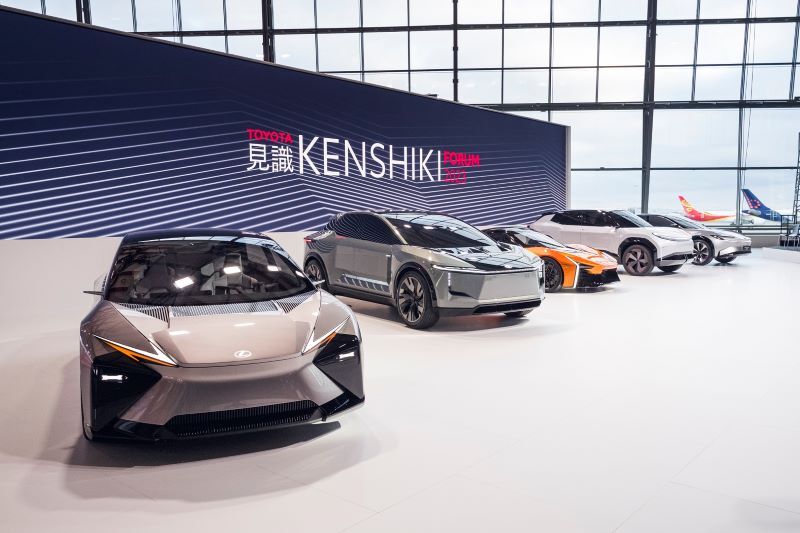 Lexus Kenshiki'de Tam Elektrikli Vizyonunu Yansıttı