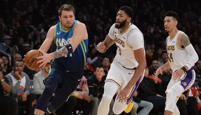 Los Angeles Lakers'ın serisine Dallas Mavericks engeli!