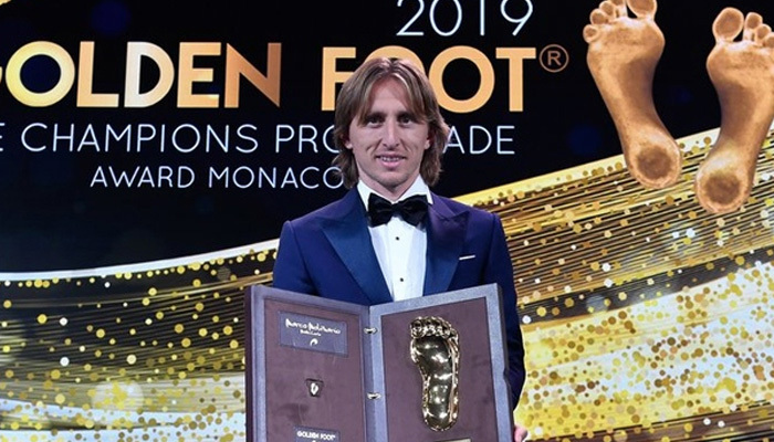 Luka Modric 'Altın Ayak'ın sahibi oldu