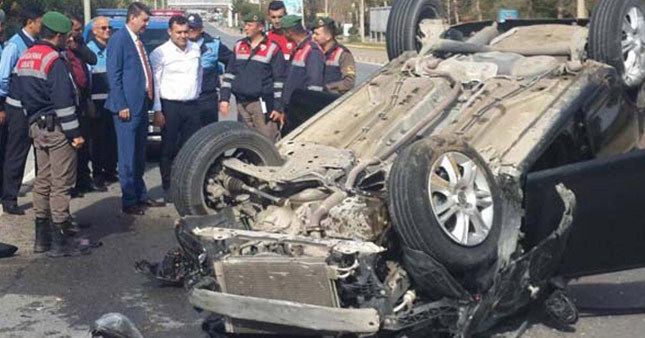 MHP konvoyunda kaza: 4 yaralı