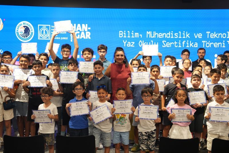 Makina Hangar Yaz Okulu'nda Sertifika Heyecanı Yaşandı