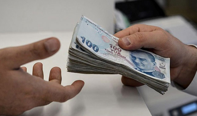 Maliye Bakanı'ndan asgari ücret açıklaması