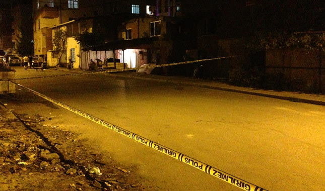 Maltepe'de kahvehaneye silahlı saldırı