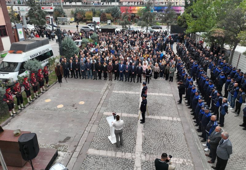 Mamak Belediyesi, Ankara'nın Başkent Oluşunun 102. Yılını Kutladı