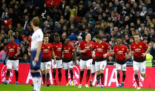 ManU'nun son kurbanı Tottenham oldu