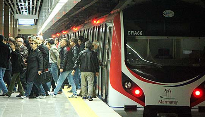 Marmaray'da sefer aralığı azalacak, kapasite artacak