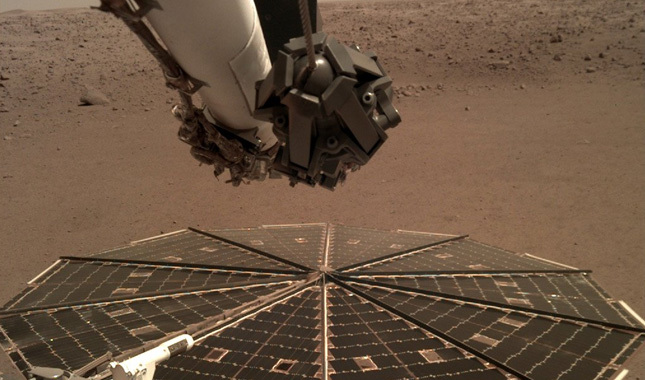 Mars'a giden InSight ses kaydetti!