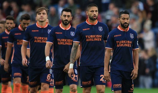 Medipol Başakşehir Avrupa'ya havlu attı (Burnley 1-0 Başakşehir Maç Özeti)