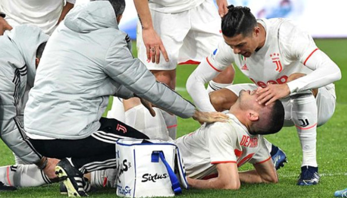 Merih Demiral'da korkulan oldu! Sezonu kapadı